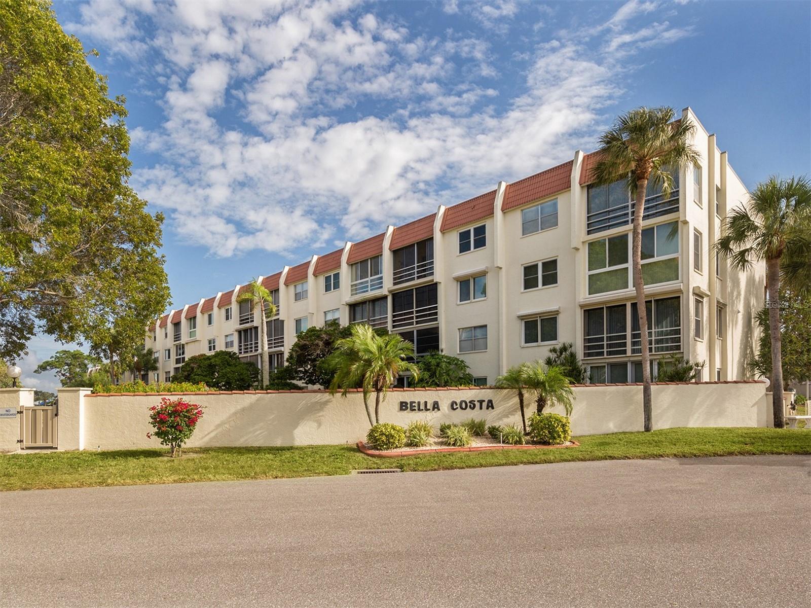 BELLA COSTA I - Residential