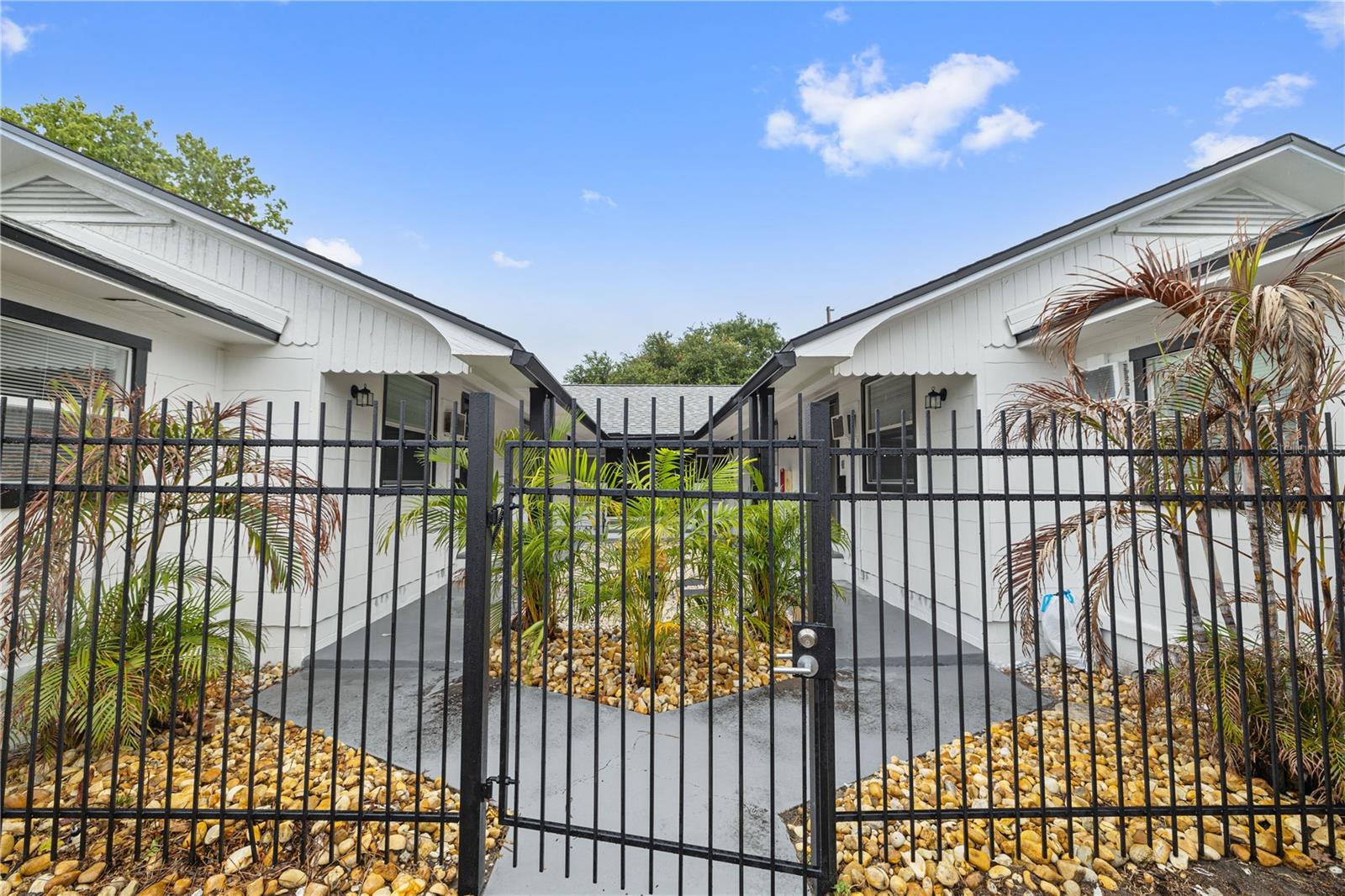 Experience the best of St. Petersburg in this spacious studio apartment located in a prime, walkable neighborhood. This home features a functional layout with a separate kitchen and living area, complemented by newer appliances, granite countertops, one assigned parking spot. Interior highlights include ceiling fans and closet space while outdoor amenities provide access to a private courtyard featuring comfortable bench seating. Water, sewer, and trash services are conveniently included for a flat monthly fee of $40. Home is situated just minutes from downtown St. Pete and within 20 minutes of both the Gulf Coast’s world-famous beaches and Tampa International Airport. You will also enjoy being steps away from local favorites such as Golden Isles Brewing Co., Rollin' Oats Market, Pineapple Espresso, Sunset Grille, and Trip's Diner.