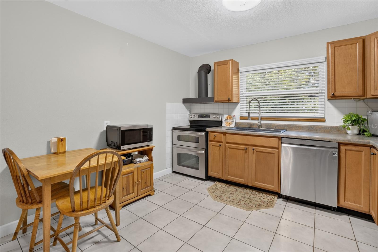 PLANTATION ESTATES UNIT 01 - Residential