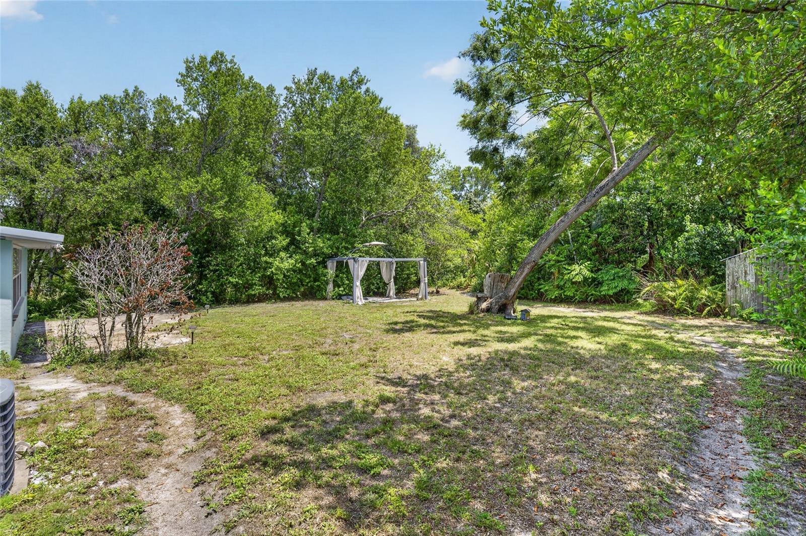 PLANTATION ESTATES UNIT 01 - Residential