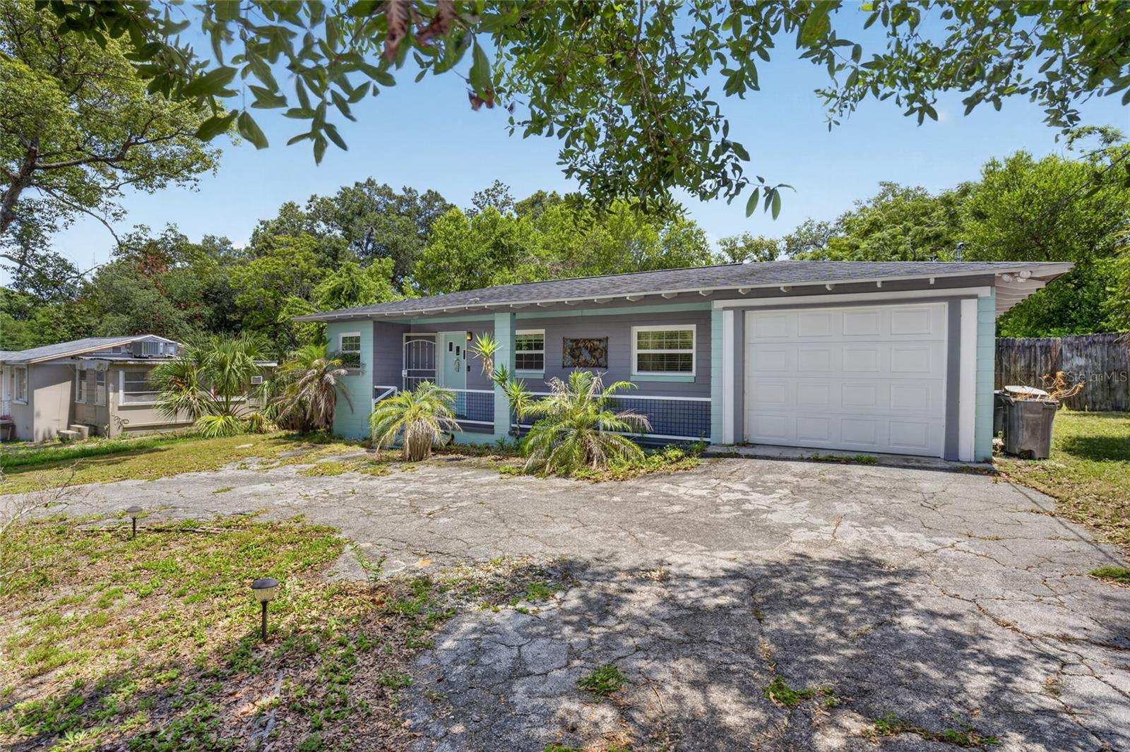 PLANTATION ESTATES UNIT 01 - Residential