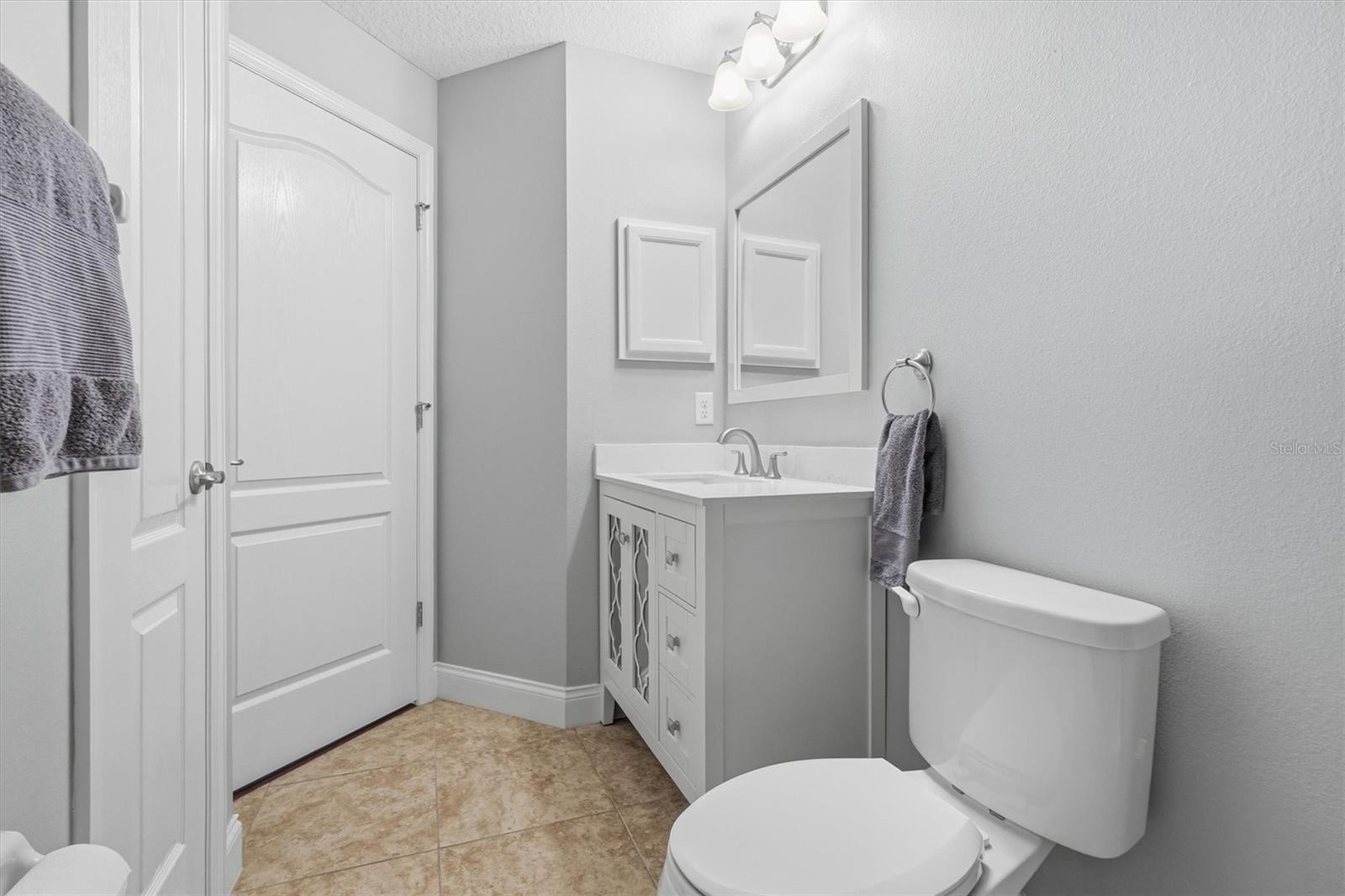 MEADOW GLENN UN 01 - Residential