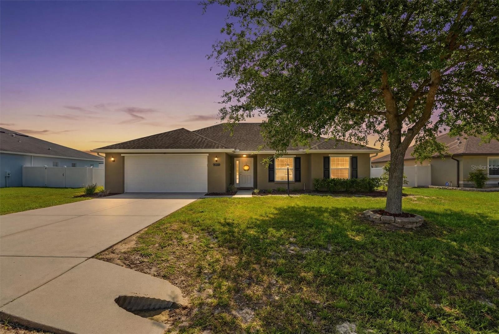 MEADOW GLENN UN 01 - Residential