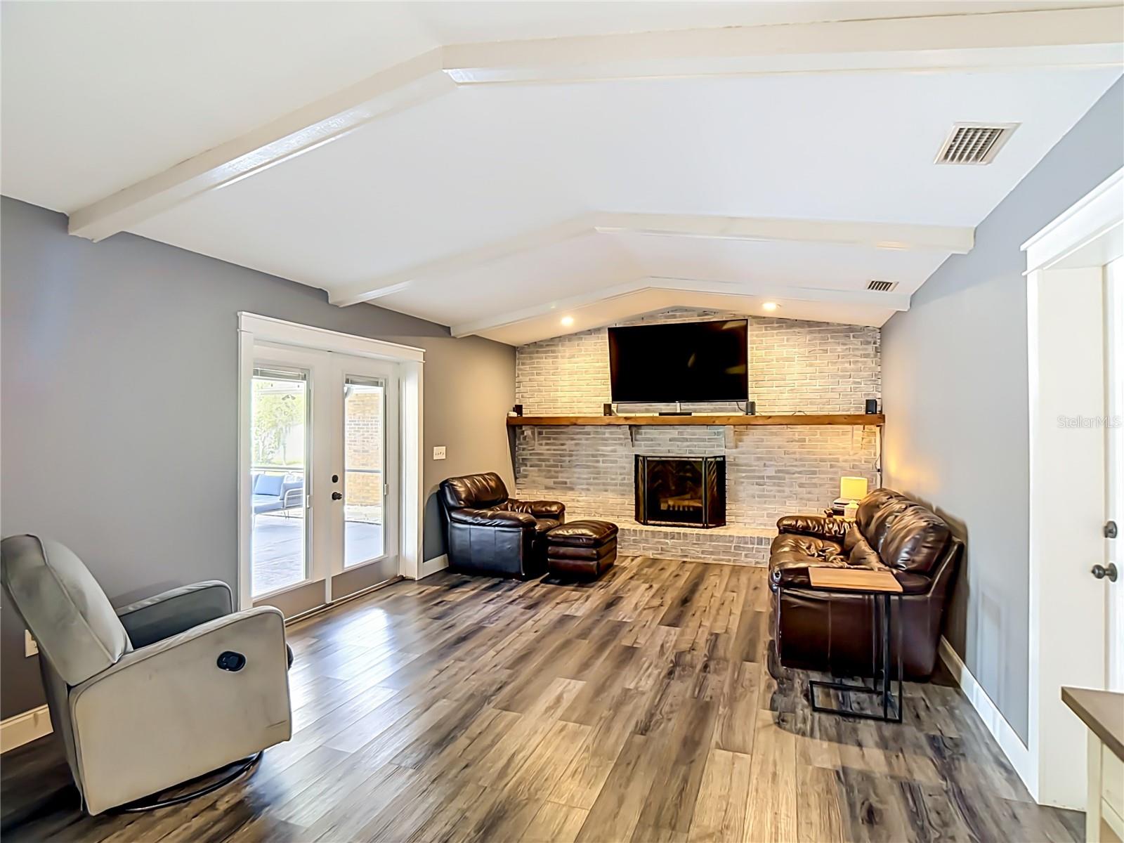 NOT IN A SUBDIVISION - Residential