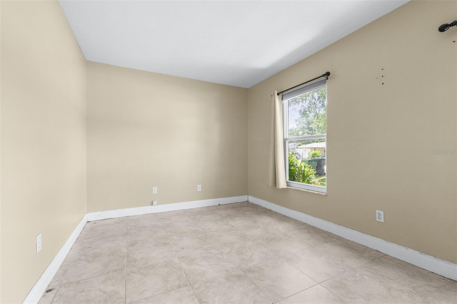 KAREN HEIGHTS - Residential