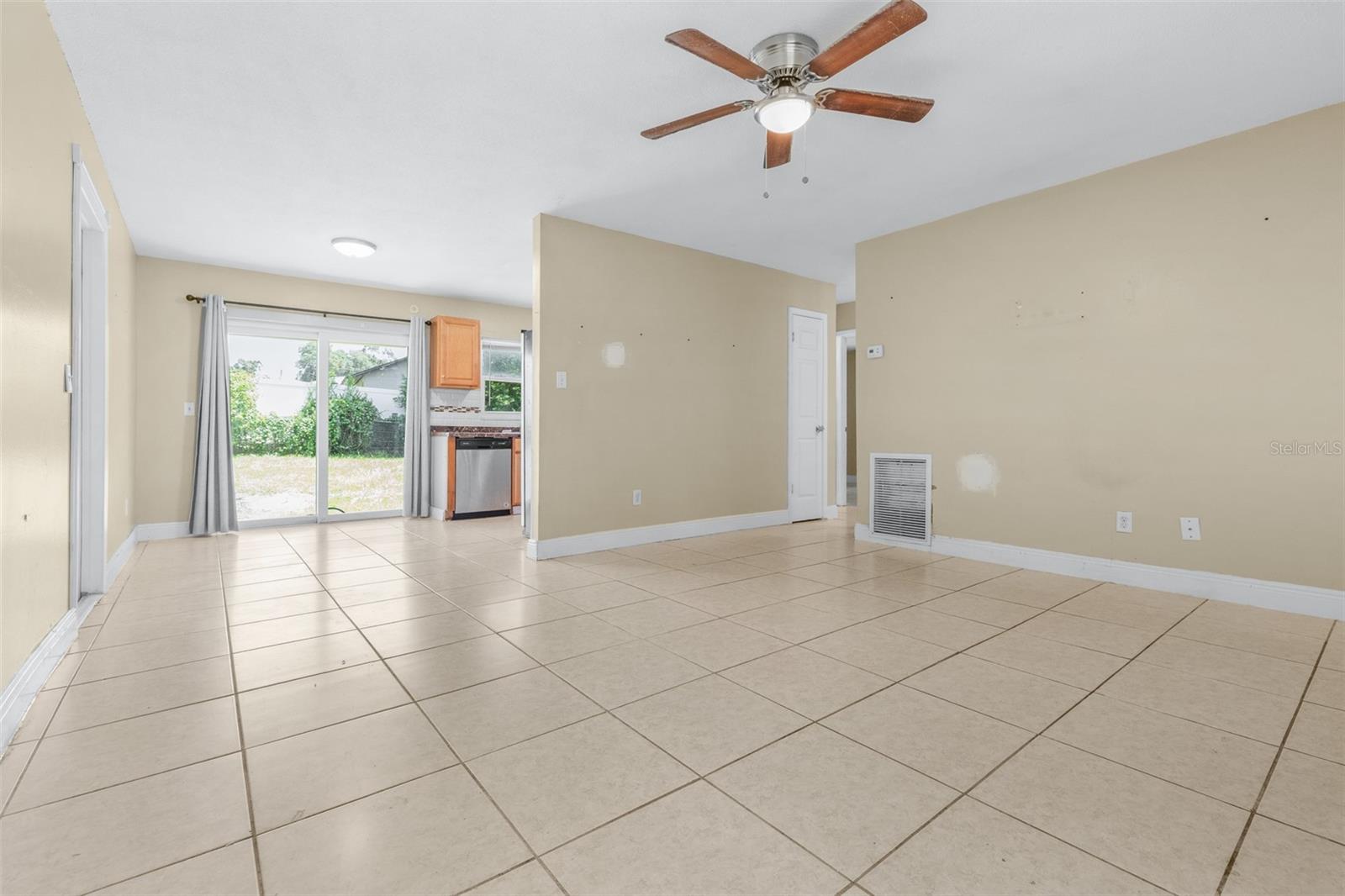 KAREN HEIGHTS - Residential