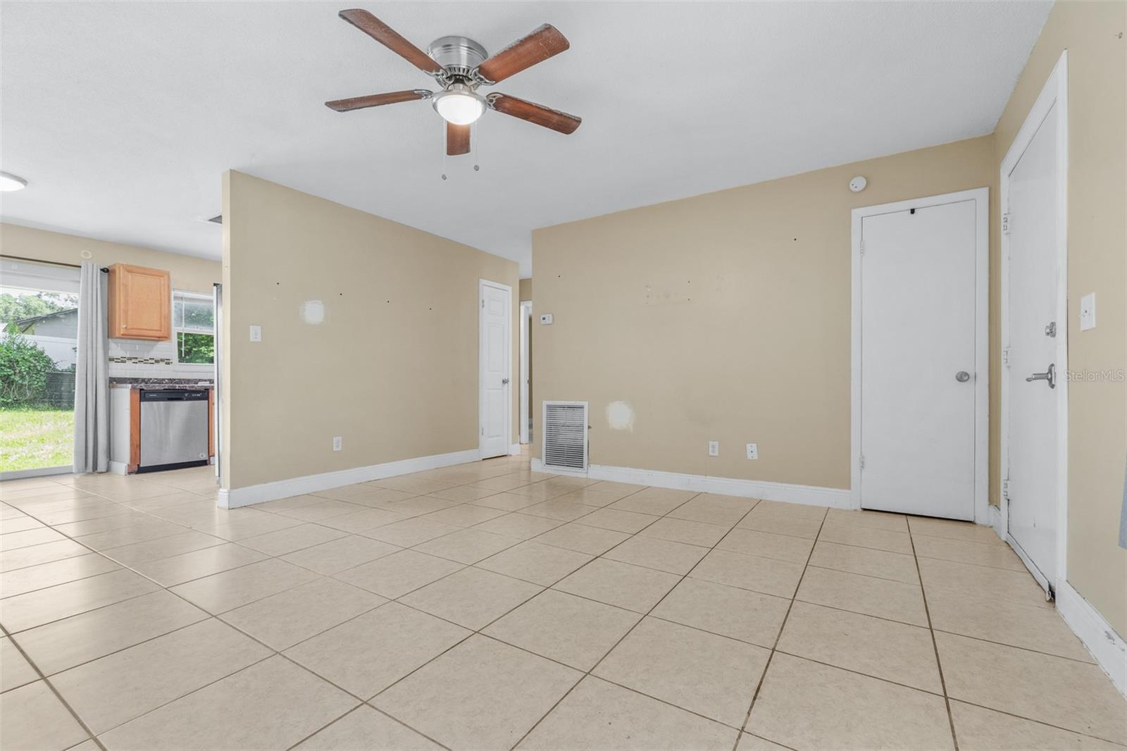 KAREN HEIGHTS - Residential