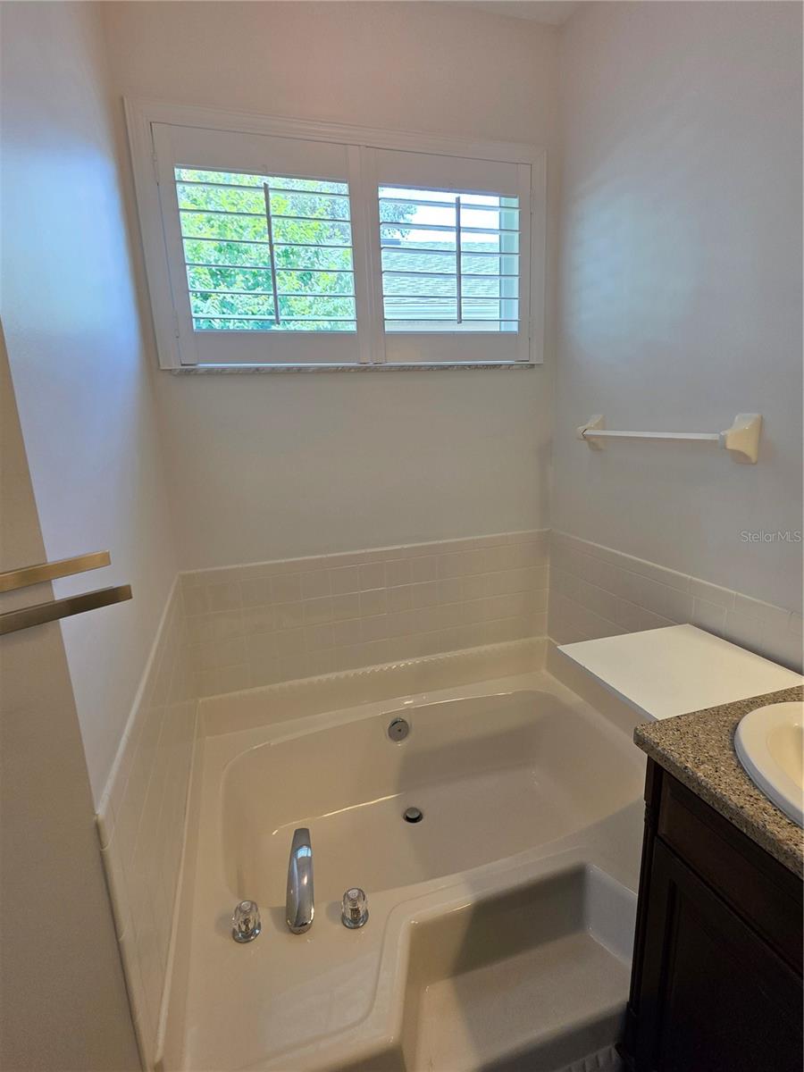 SILVERTHORN PH 1 - Residential