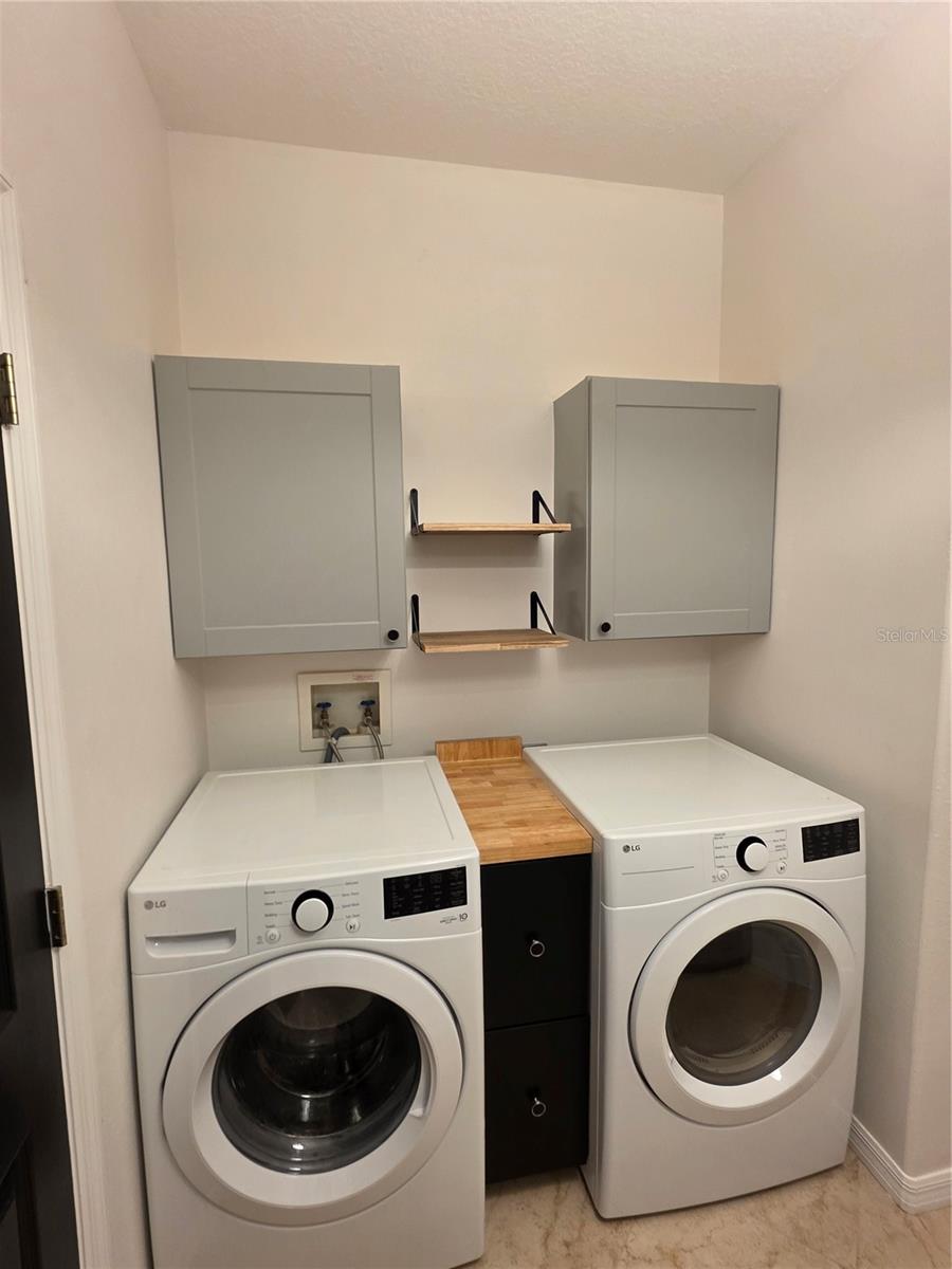 SILVERTHORN PH 1 - Residential