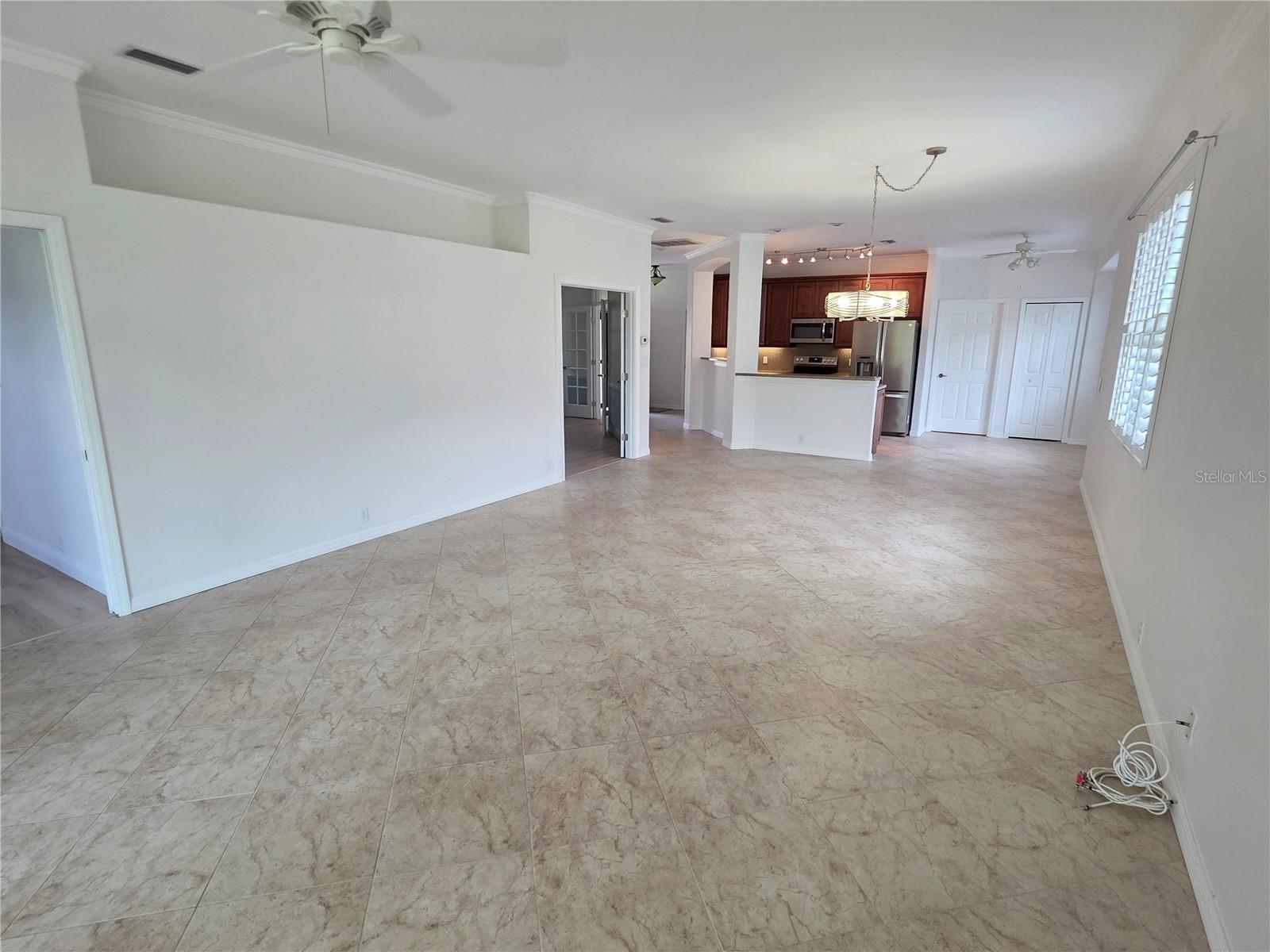 SILVERTHORN PH 1 - Residential