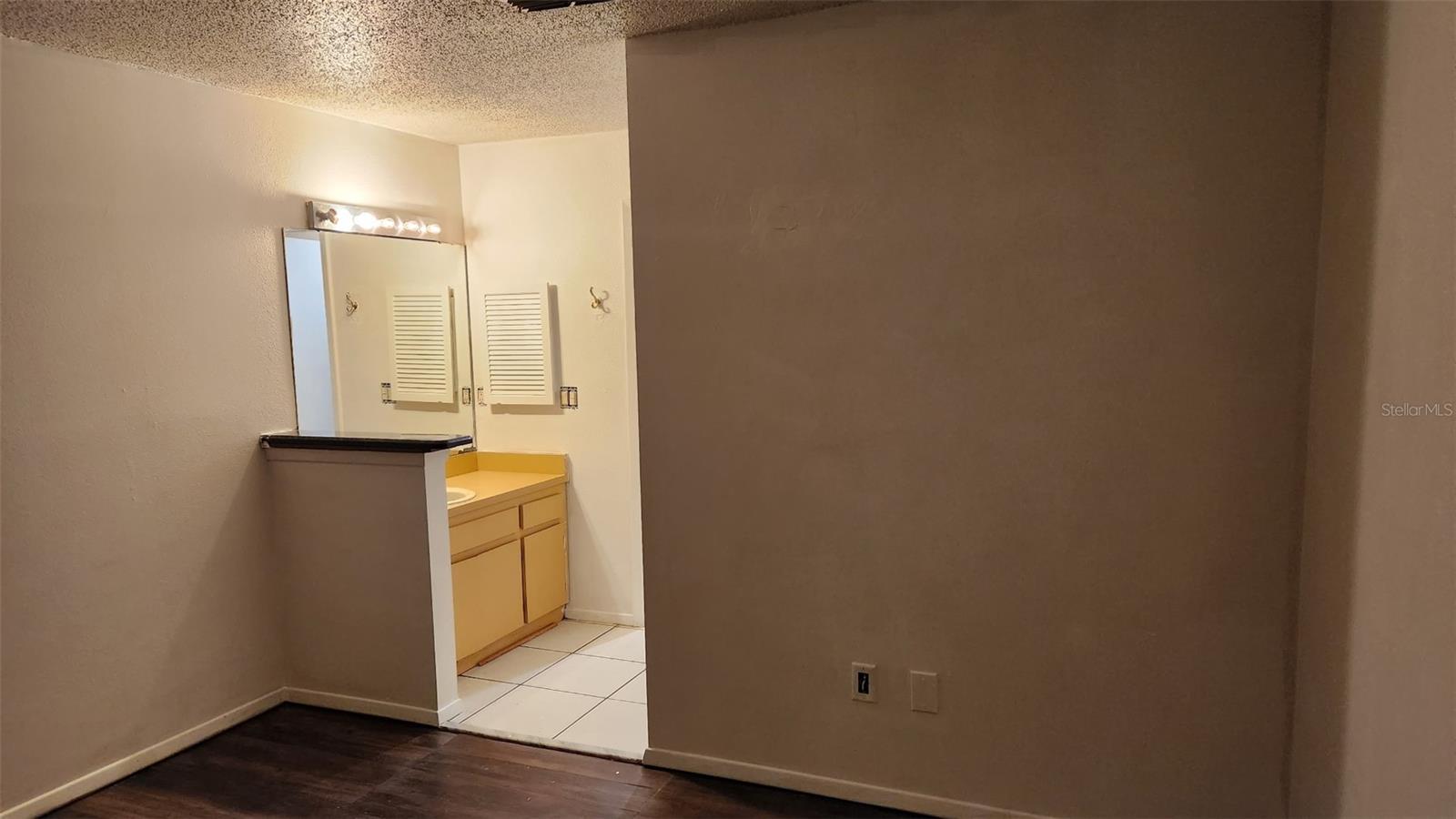 COUNTRY PLACE WEST UNIT I - Residential