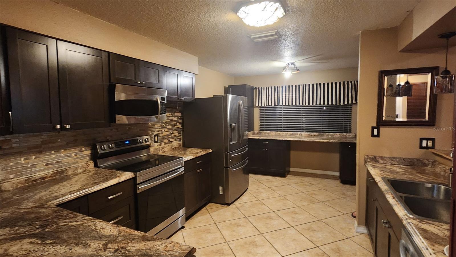 COUNTRY PLACE WEST UNIT I - Residential