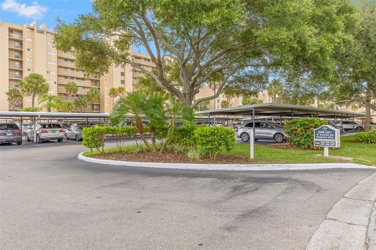 COVE CAY 26-14 VILLAGE I - Residential