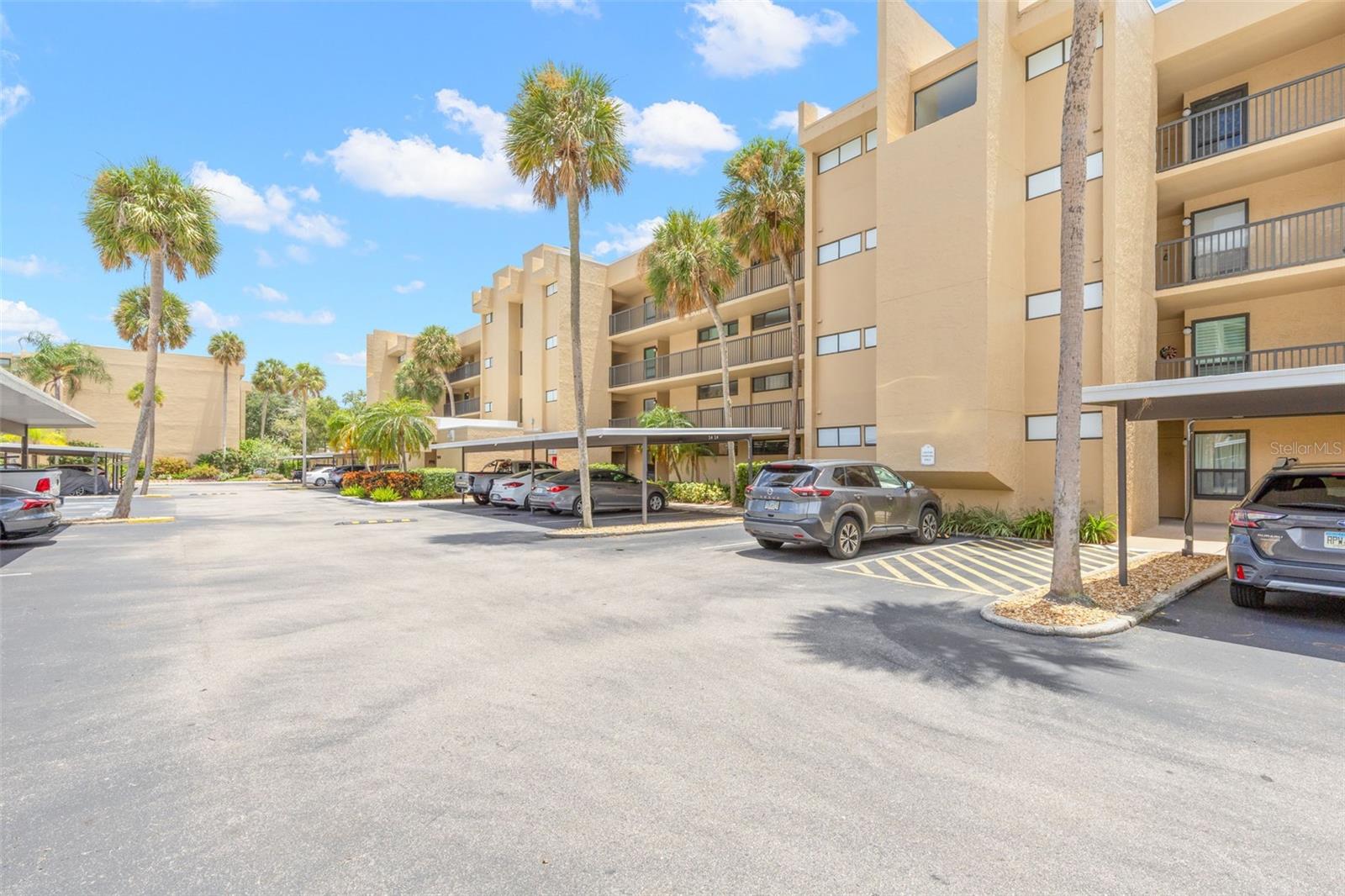COVE CAY 26-14 VILLAGE I - Residential