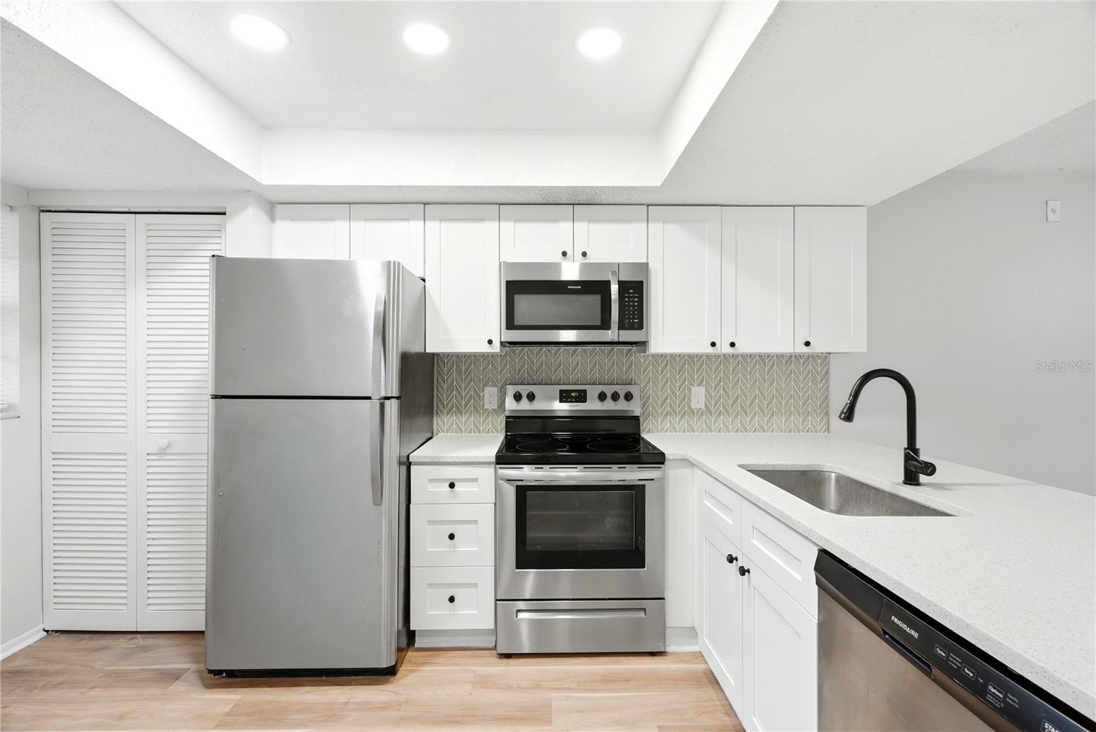RIDGE GROVES CONDO - Residential