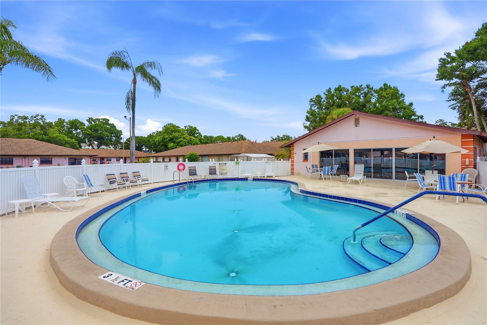 RIDGE GROVES CONDO - Residential