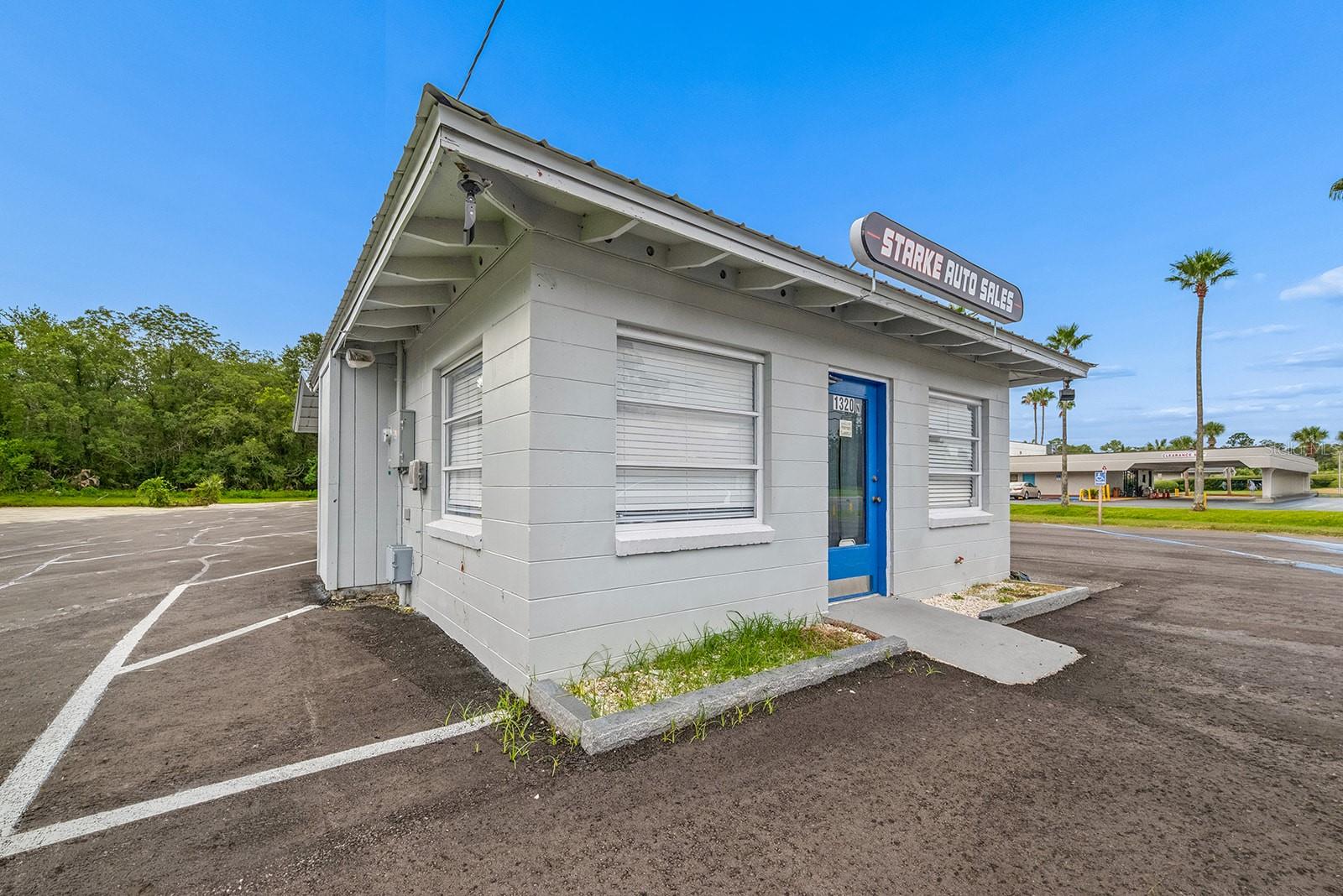 PINEHURST DEVE - Commercial Sale