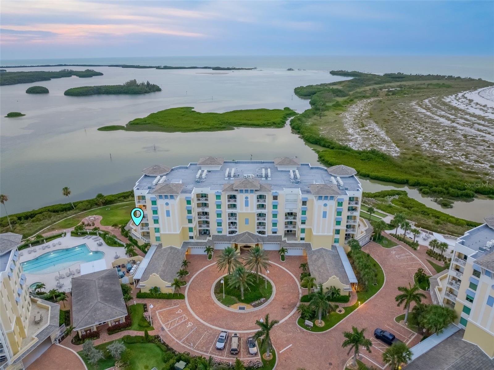 SUNSET POINTE AT COLLANY KEY III CONDO - Residential