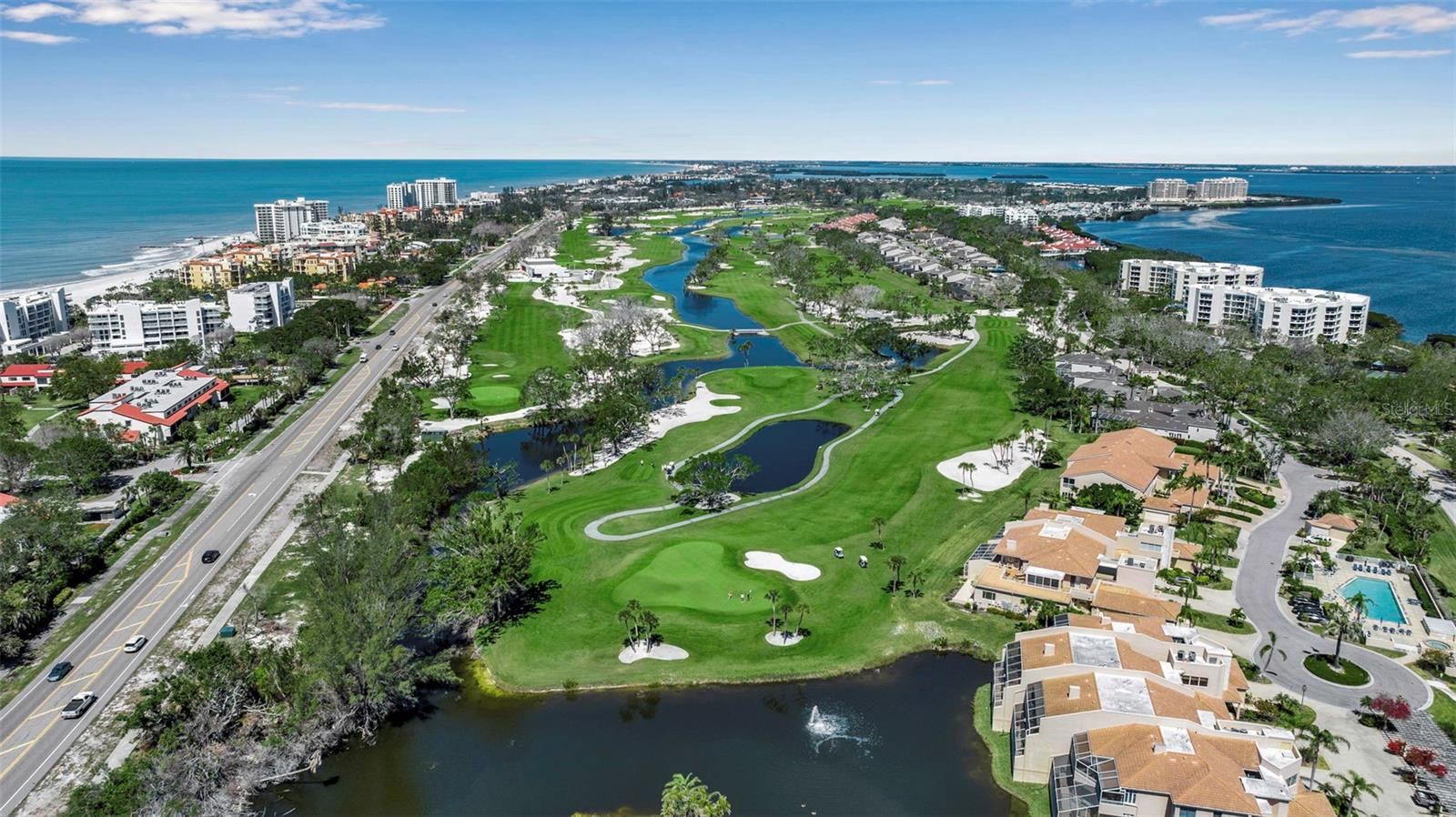 BAY ISLES - Residential