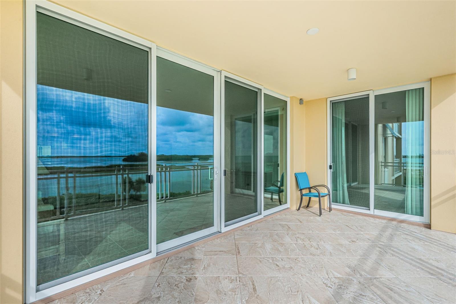 SUNSET POINTE AT COLLANY KEY III CONDO - Residential