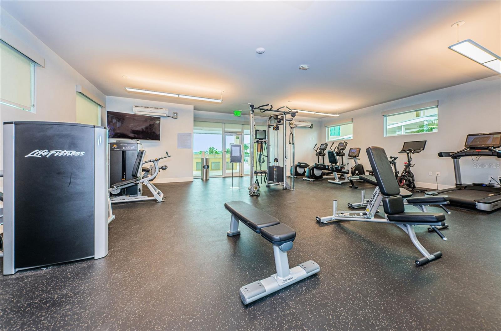 SUNSET POINTE AT COLLANY KEY III CONDO - Residential