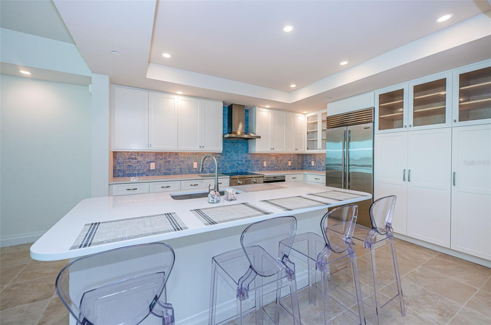 SUNSET POINTE AT COLLANY KEY III CONDO - Residential