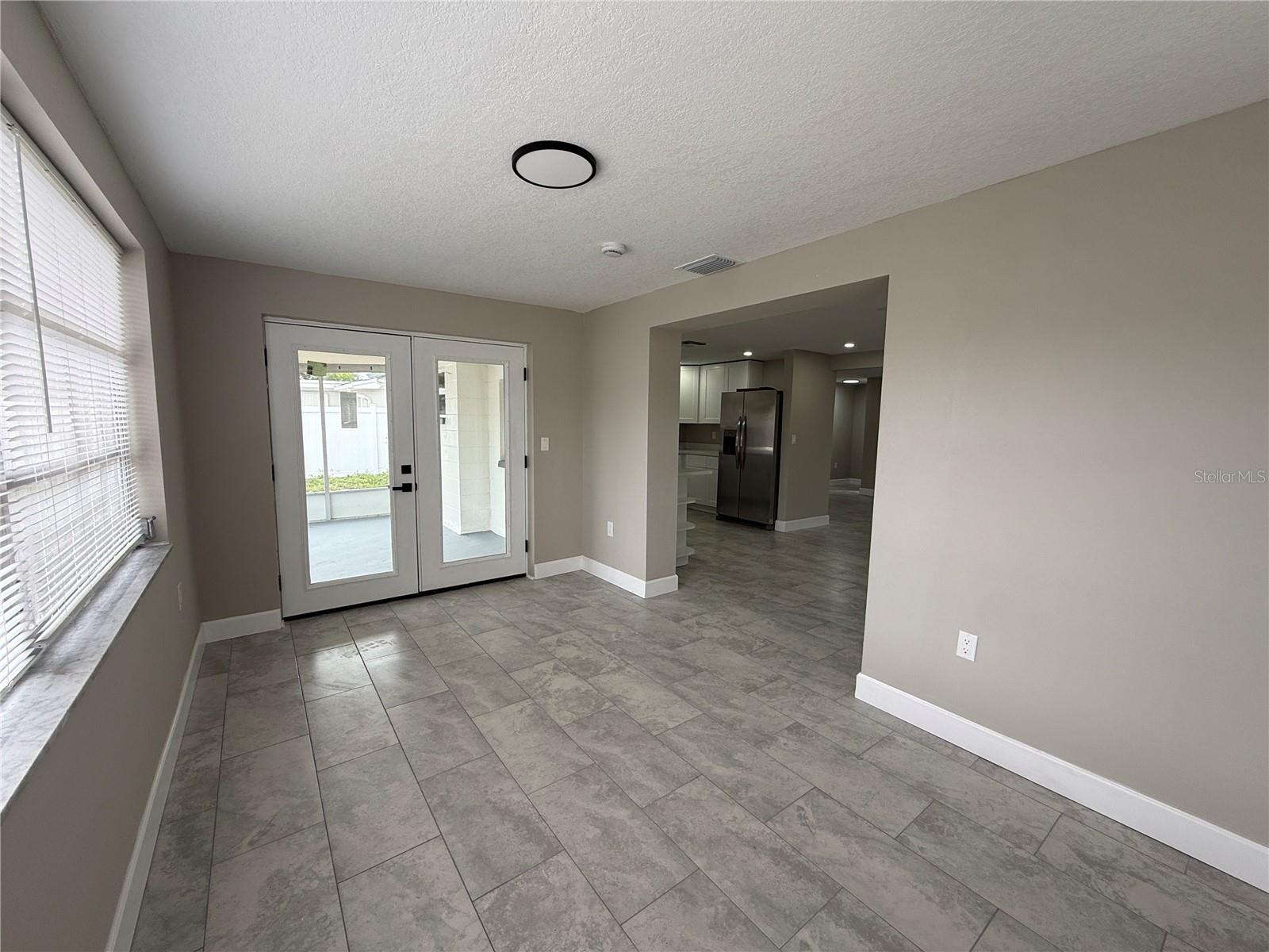 BEACON SQUARE - Residential