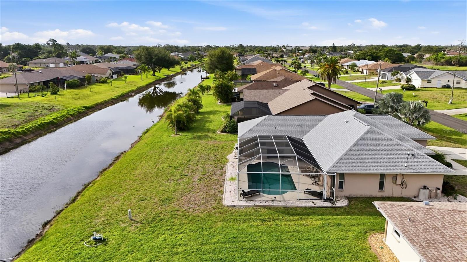 ROTONDA WEST PEBBLE BEACH - Residential