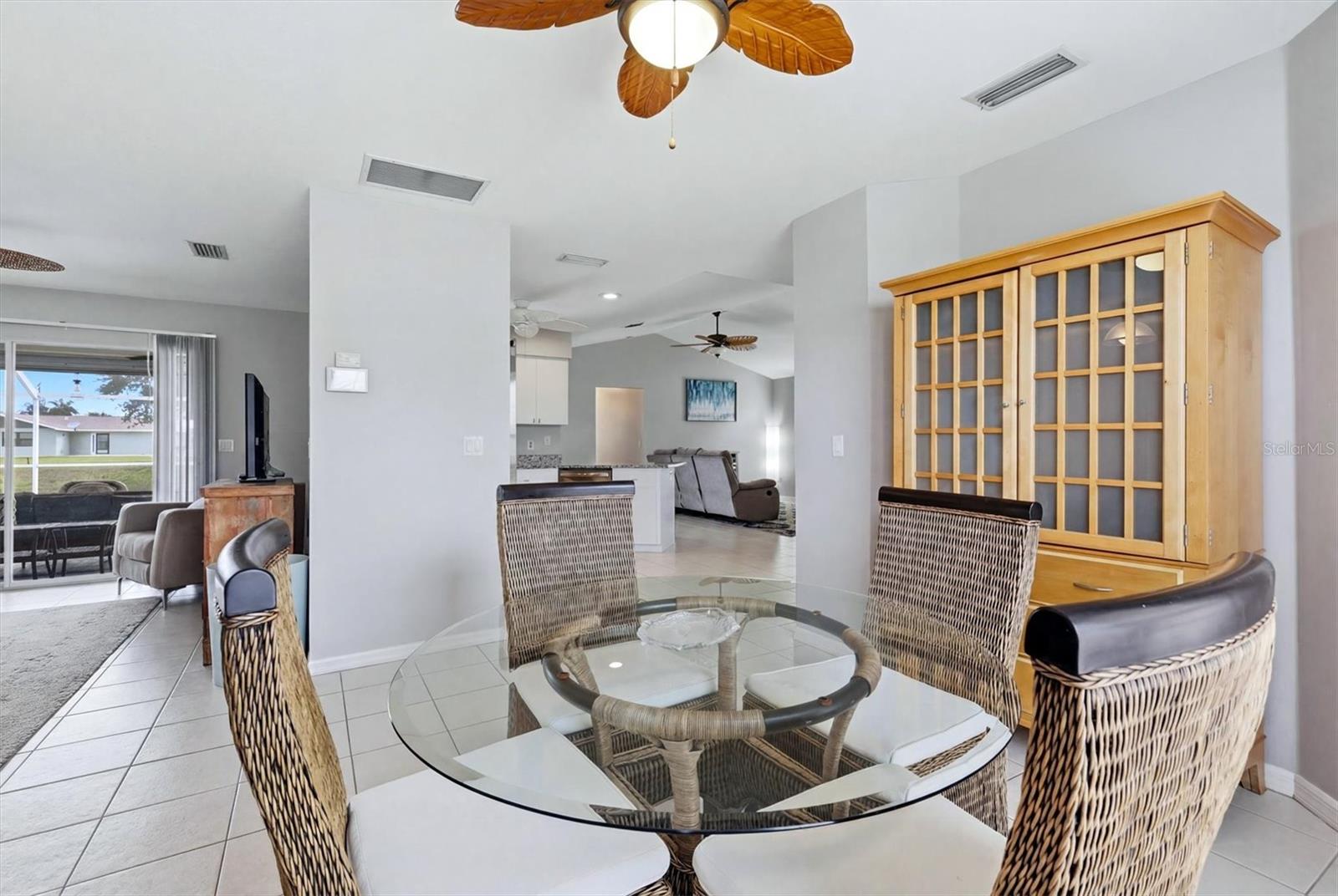 ROTONDA WEST PEBBLE BEACH - Residential