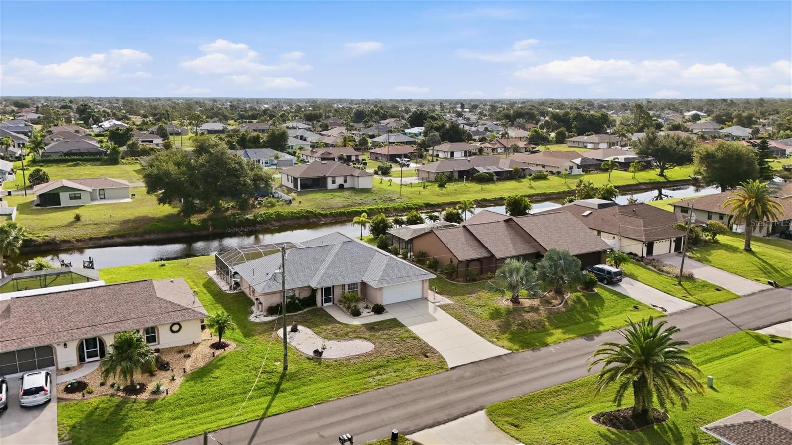 ROTONDA WEST PEBBLE BEACH - Residential
