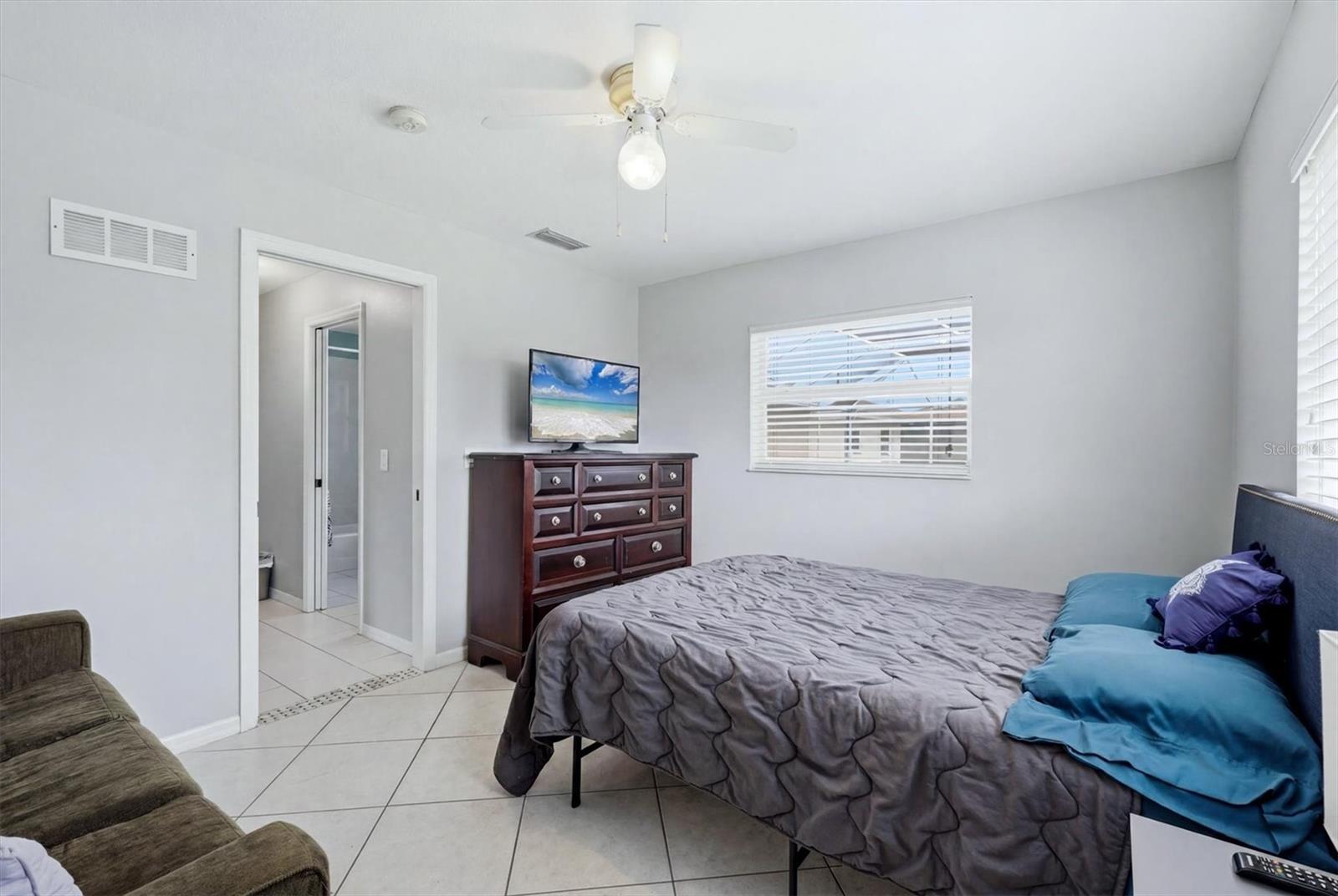 ROTONDA WEST PEBBLE BEACH - Residential
