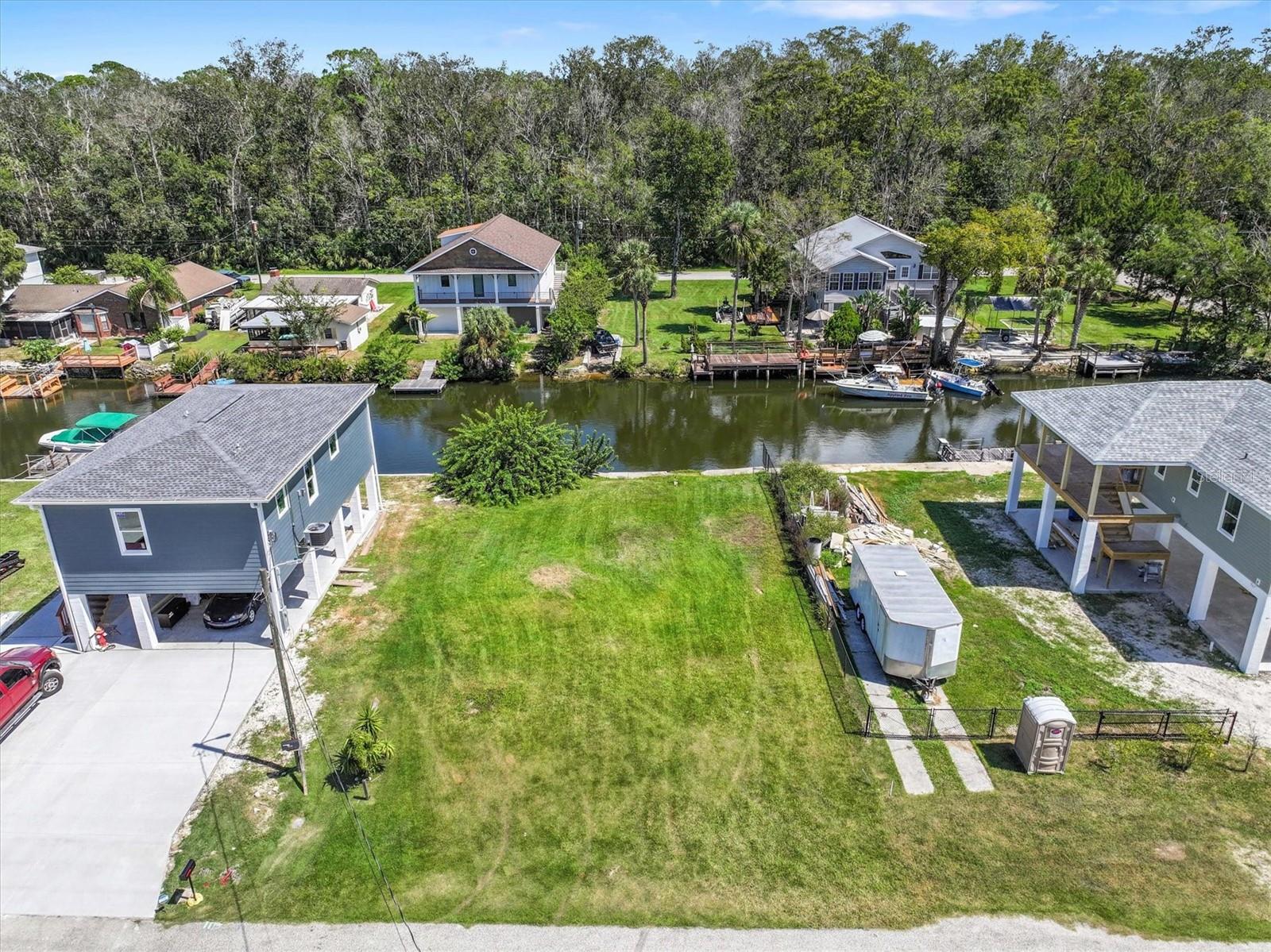 PALM GROVE COLONY - Land