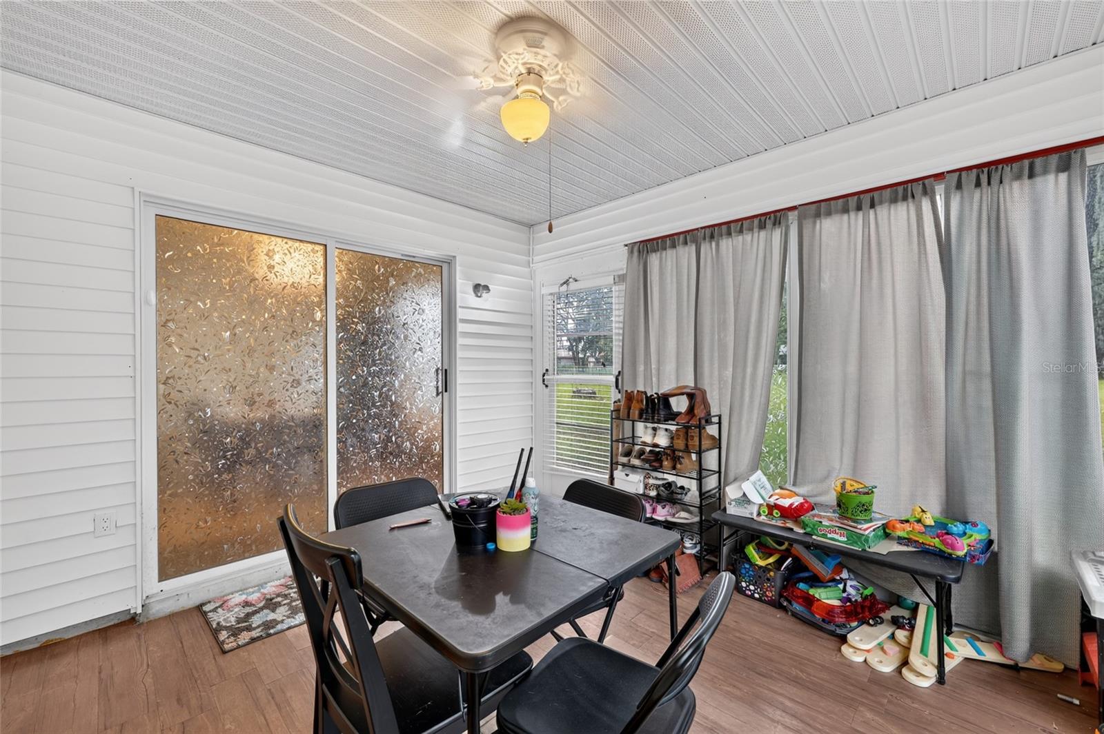 SILVER SPGS SHORES UN 28 - Residential