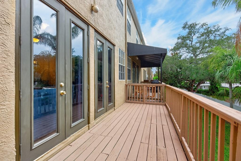 BAYSHORE POINTE TWNHMS PHAS - Residential