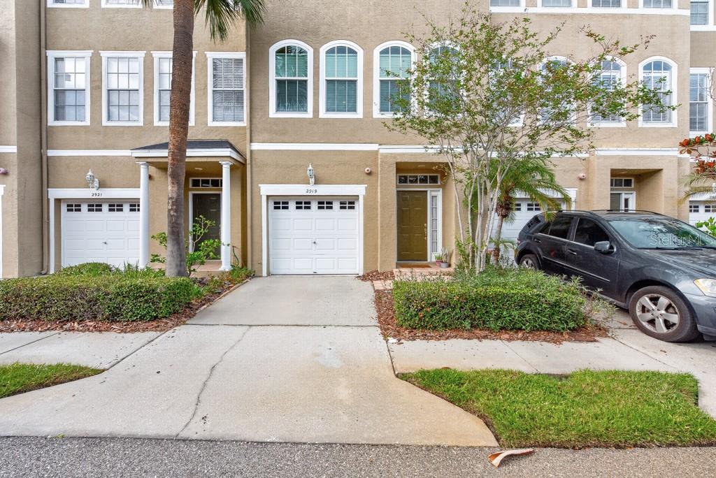 BAYSHORE POINTE TWNHMS PHAS - Residential