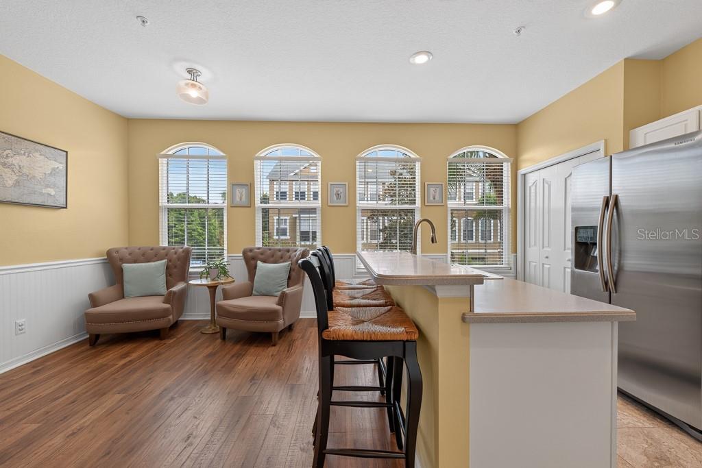 BAYSHORE POINTE TWNHMS PHAS - Residential