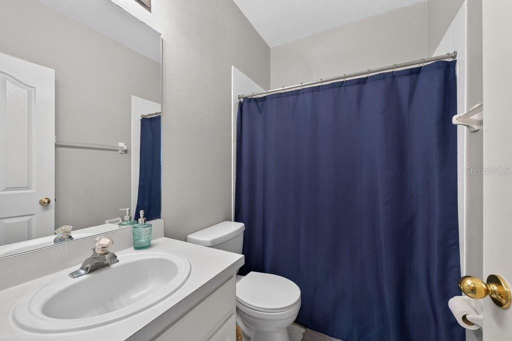 BAYSHORE POINTE TWNHMS PHAS - Residential
