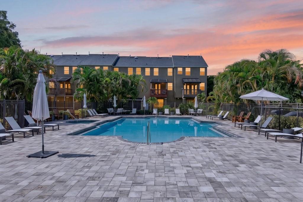 BAYSHORE POINTE TWNHMS PHAS - Residential