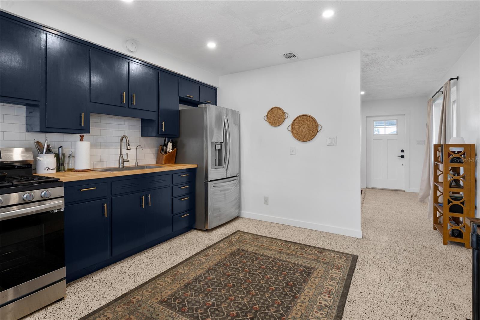 SARASOTA SPRINGS - Residential