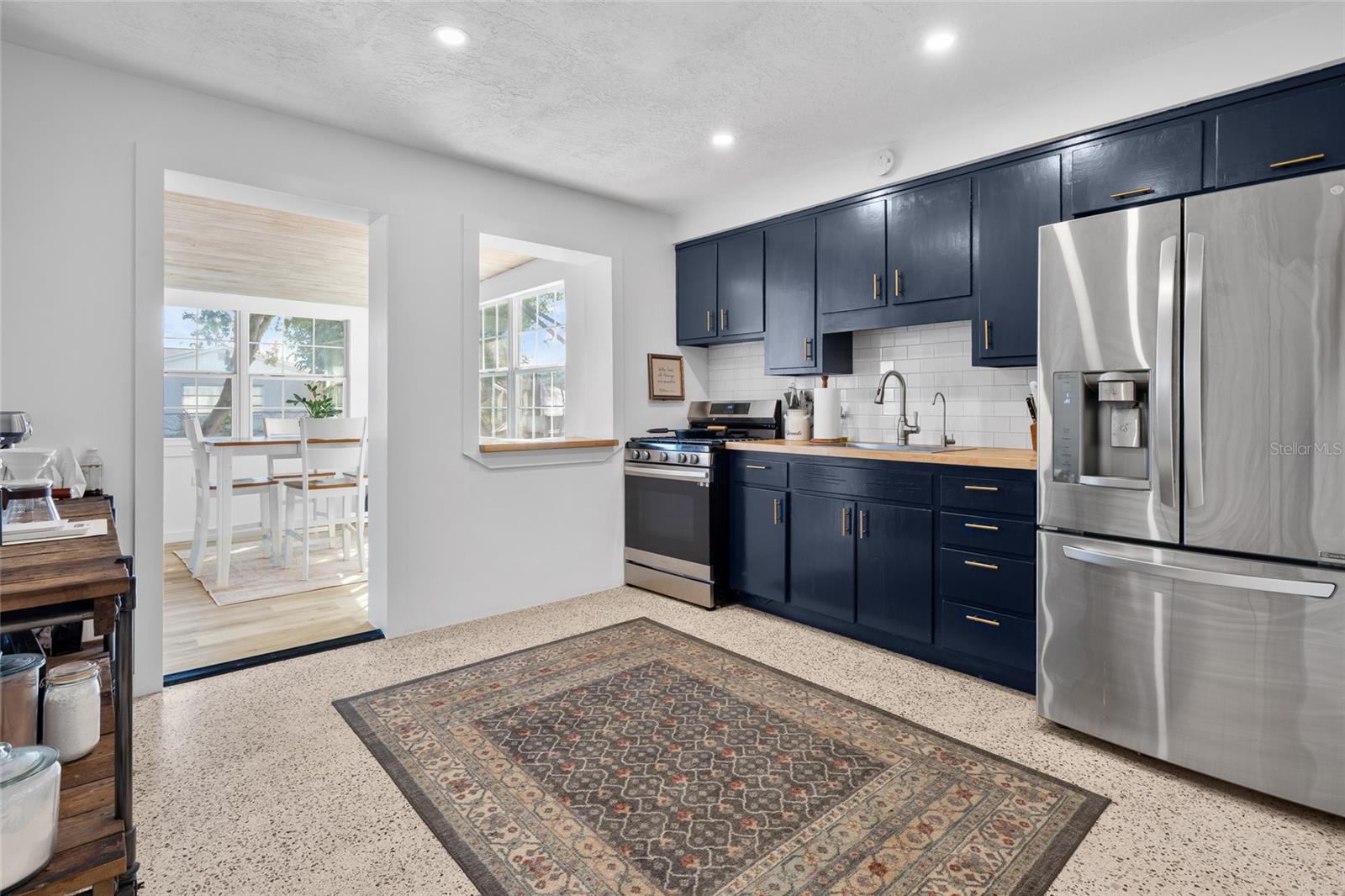 SARASOTA SPRINGS - Residential