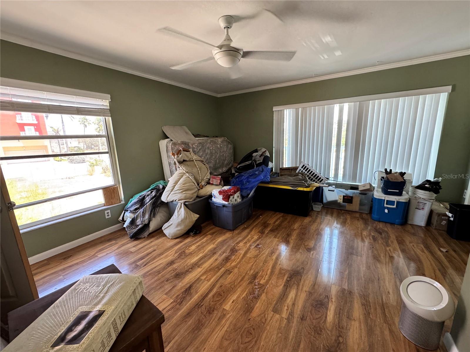 WADE SURFSIDE CONDO - Residential