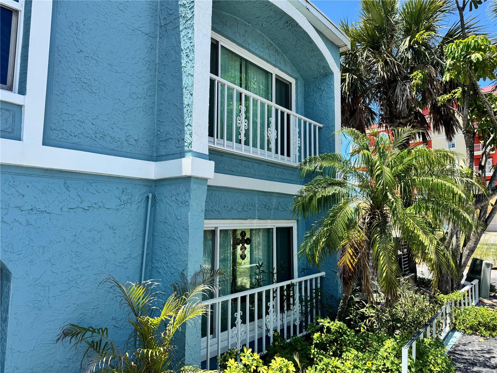 WADE SURFSIDE CONDO - Residential