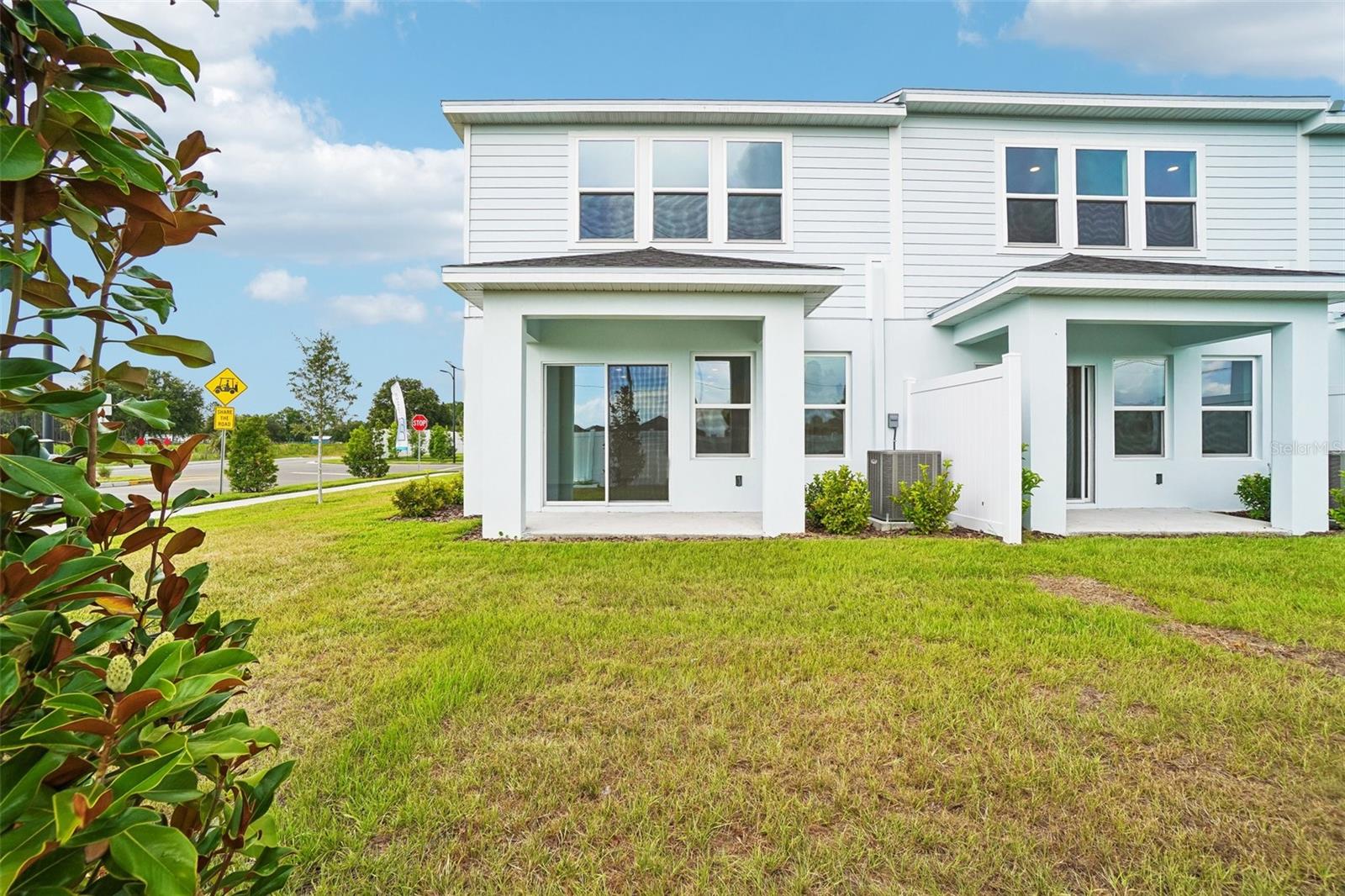 TWIN OAKS - Residential