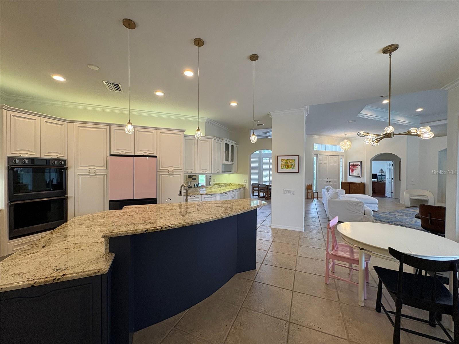 CALUSA LAKES UNIT 6 - Residential