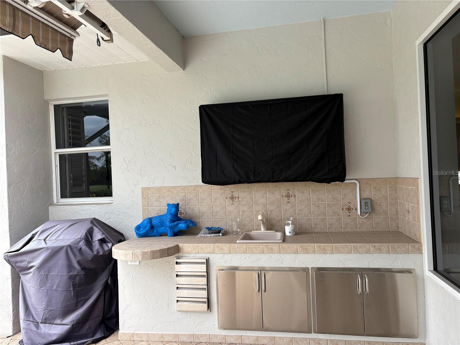 CALUSA LAKES UNIT 6 - Residential