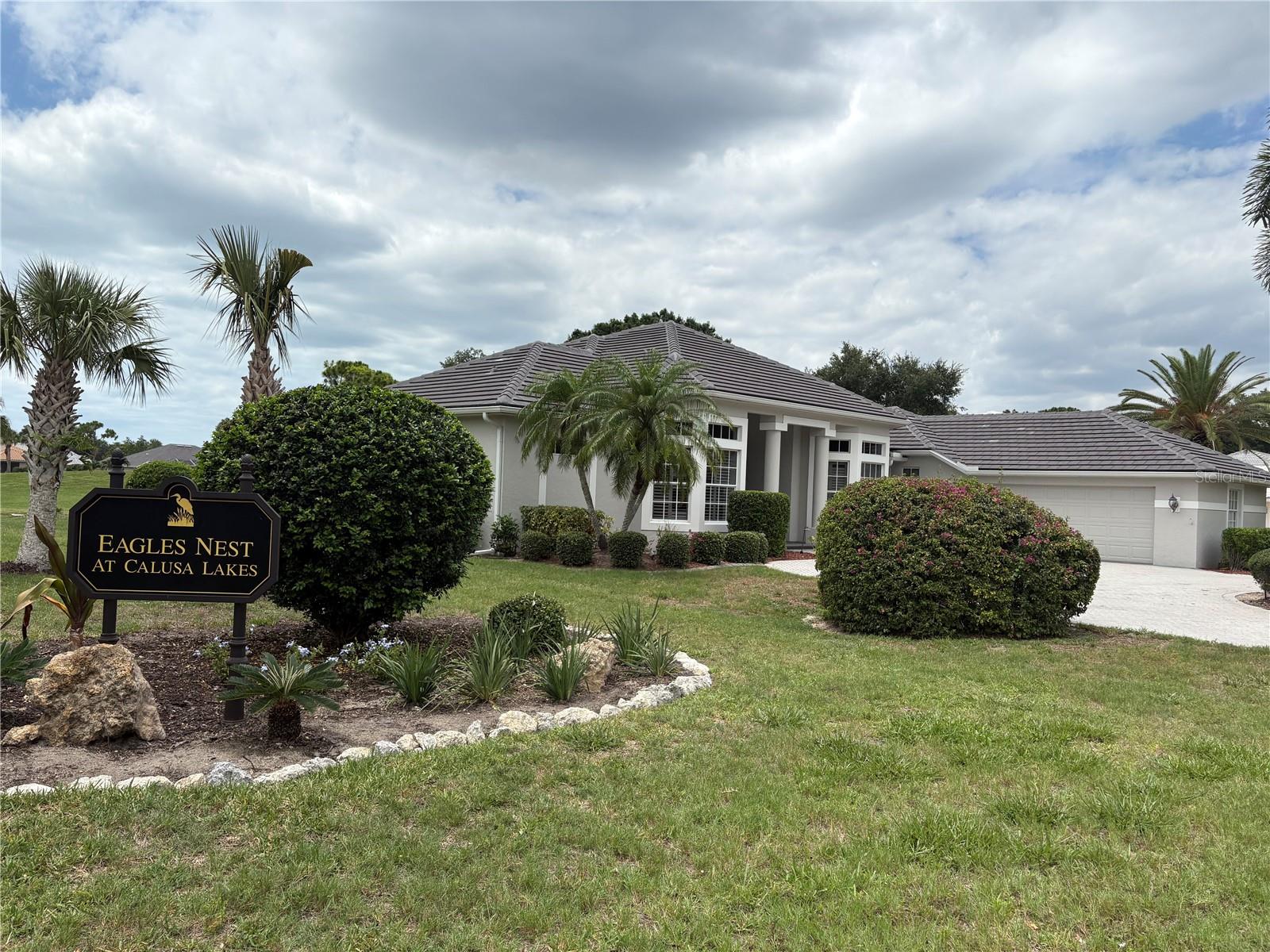 CALUSA LAKES UNIT 6 - Residential