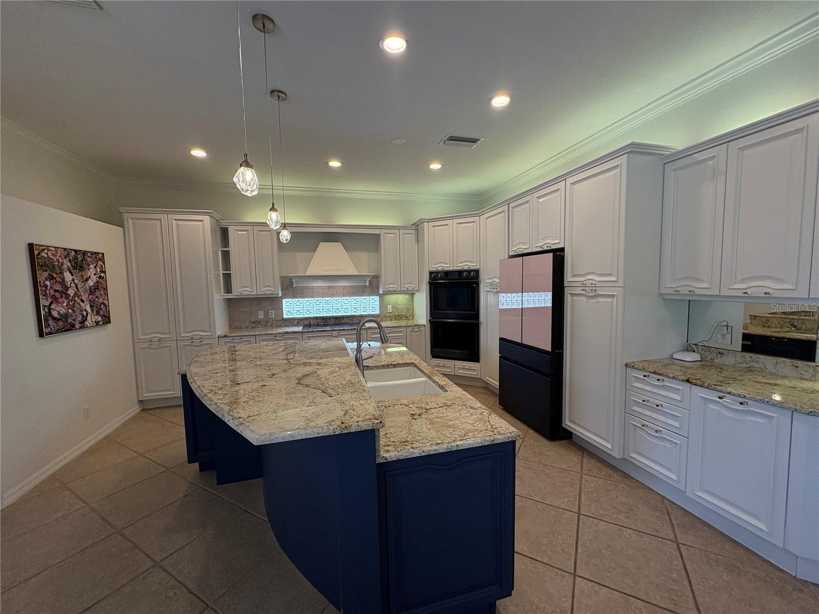 CALUSA LAKES UNIT 6 - Residential