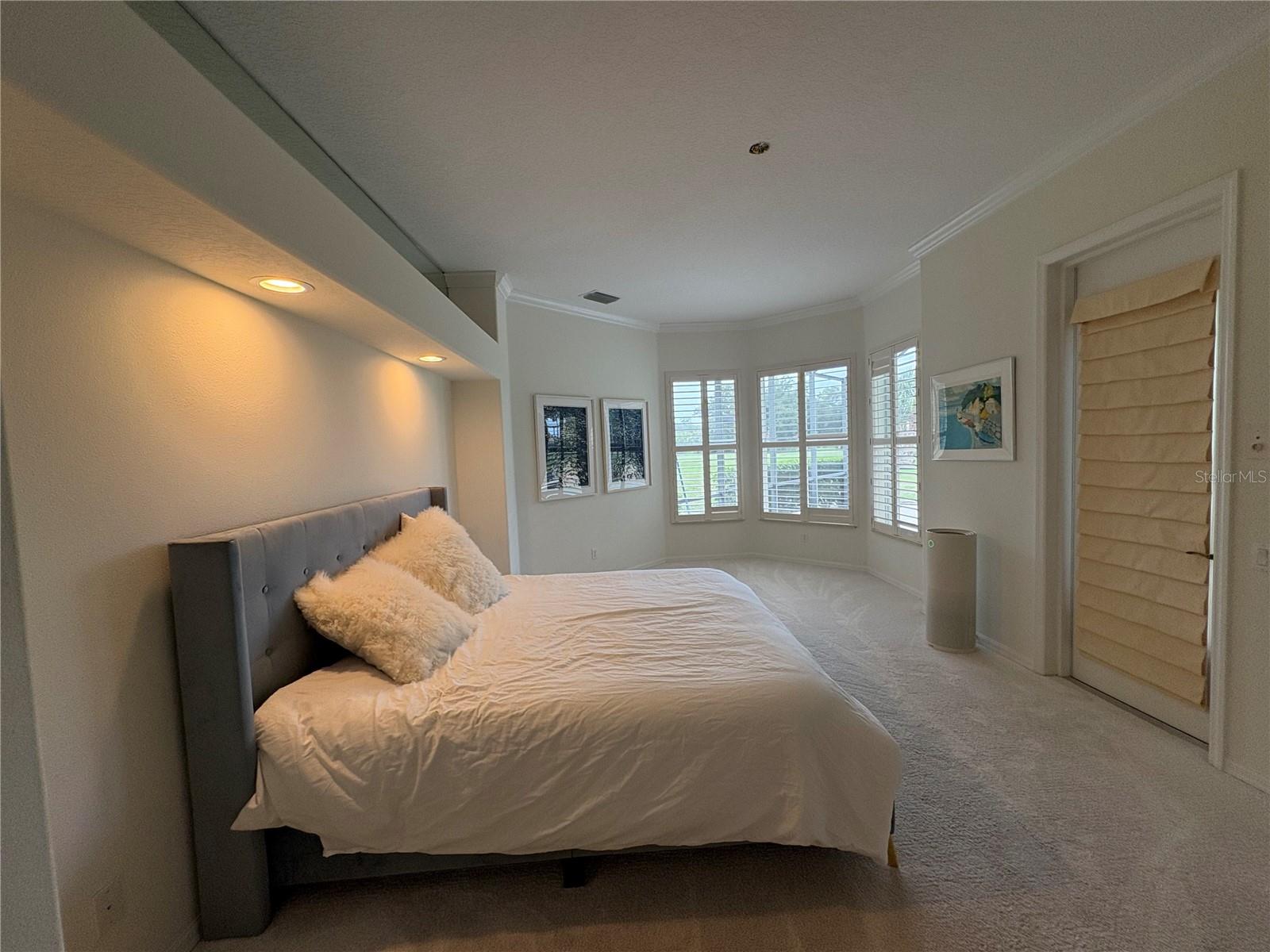 CALUSA LAKES UNIT 6 - Residential