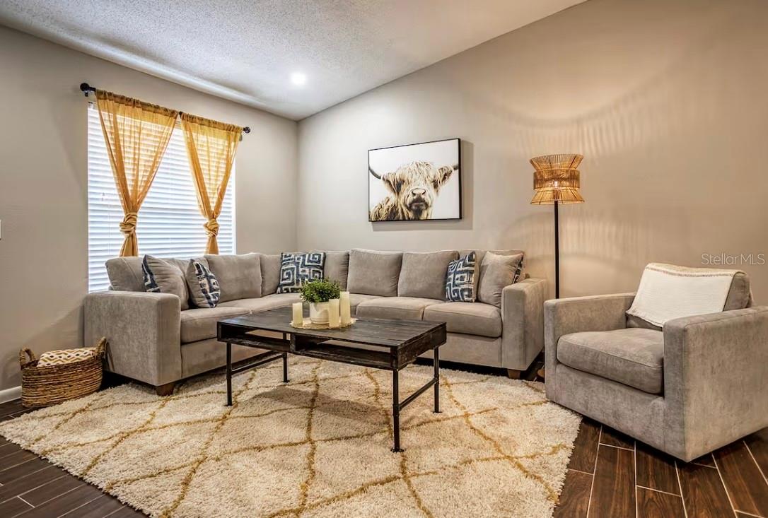 LAKE PADGETT SOUTH - Residential