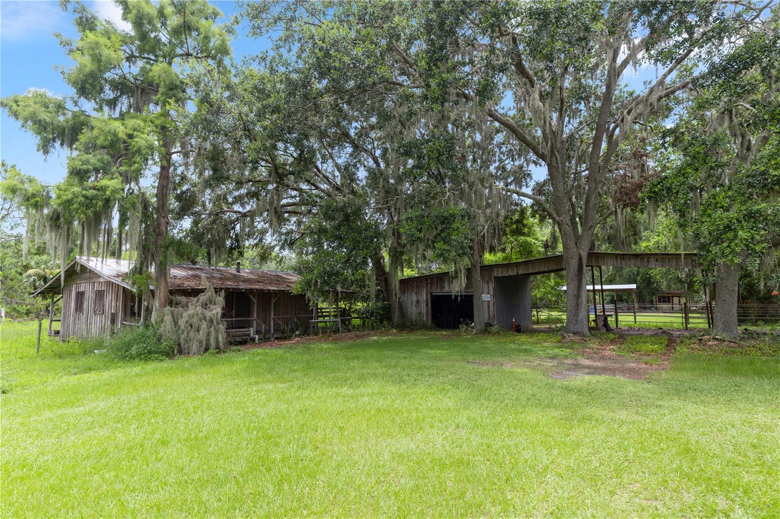 ACREAGE & UNREC - Residential